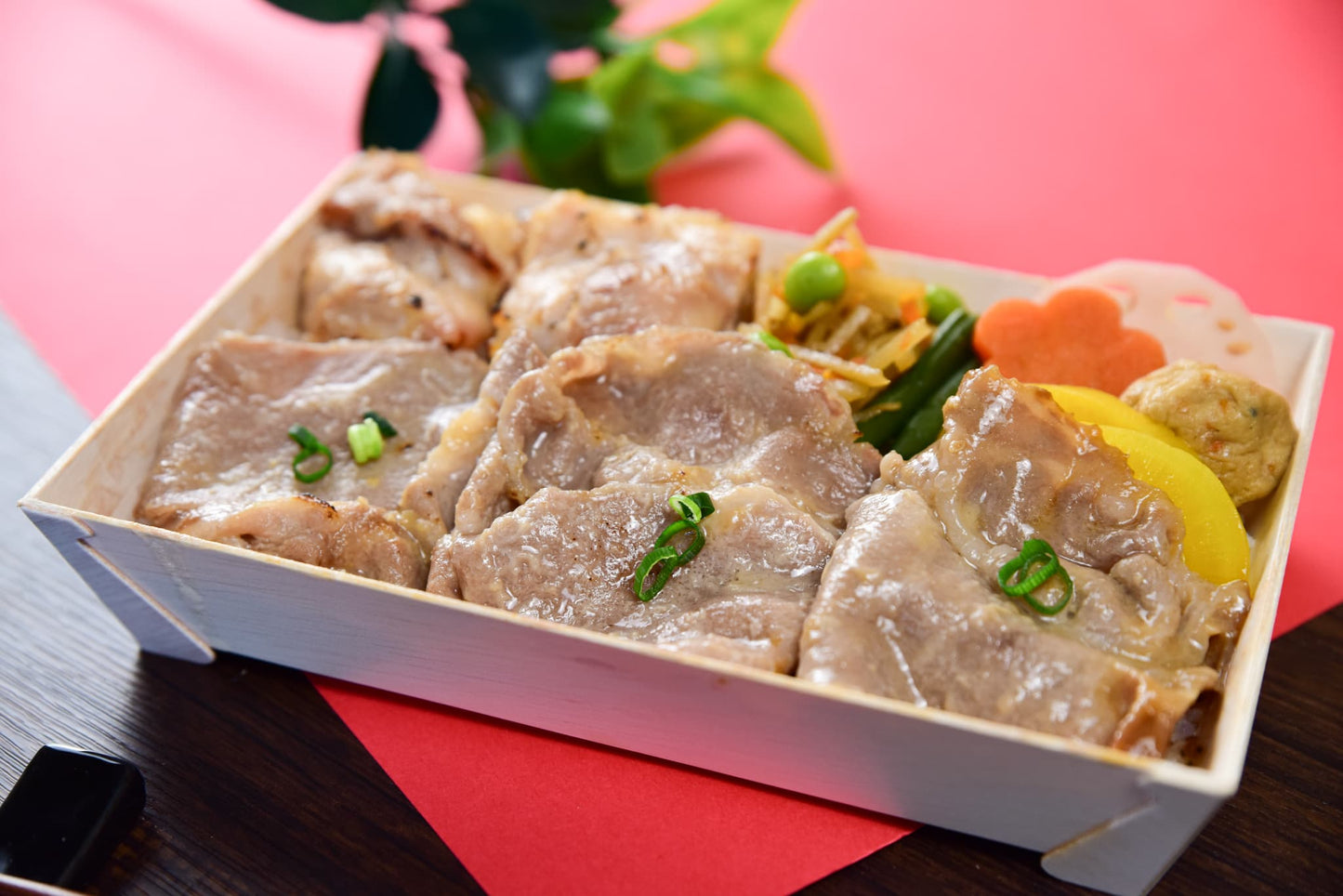 豚ロース鶏もも西京焼き弁当